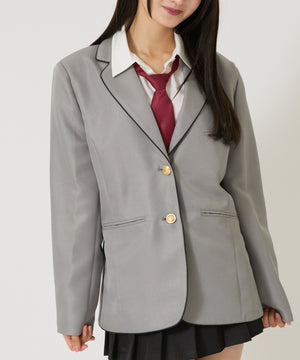 グレー モデル:158cm L着用