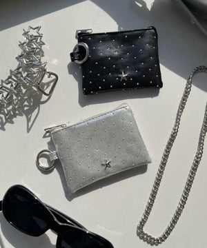 ワンポイントスタッズスクエアポーチ