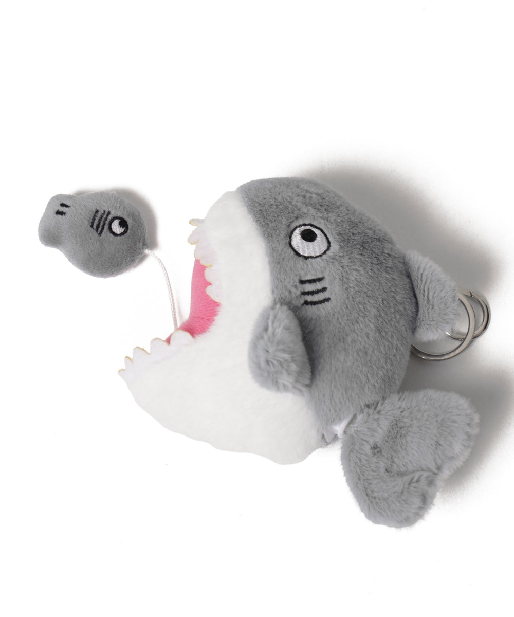 ふりふりシャークぬいぐるみキーホルダー