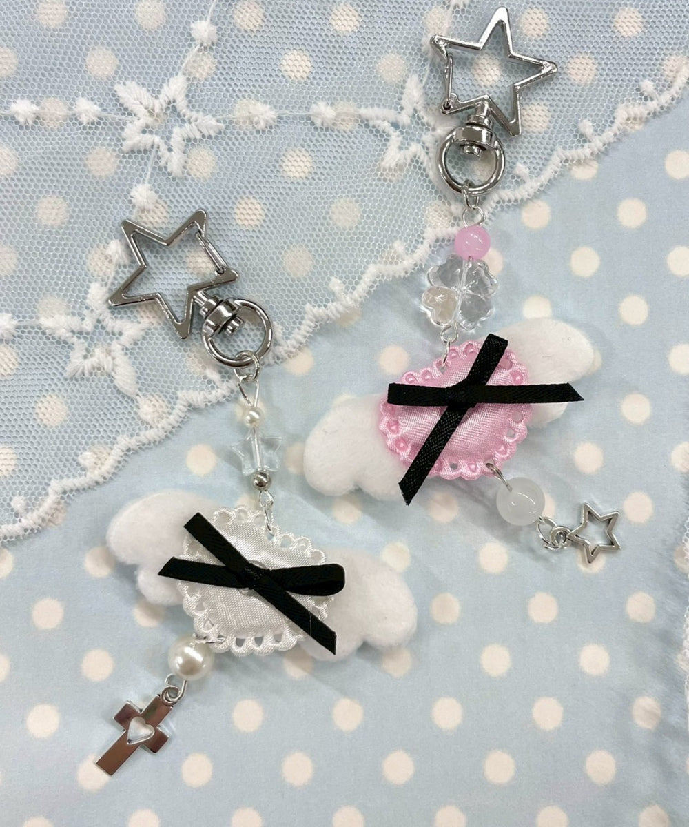 左：ホワイト　右：ピンク