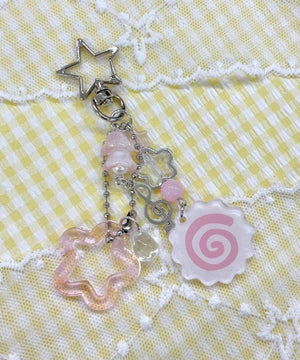 ぐるぐるビーズキーホルダー