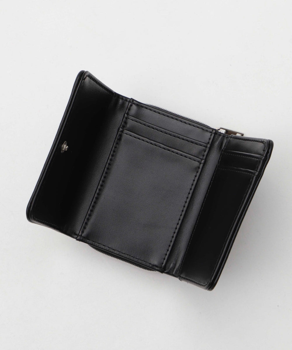 スクエアスタッズウォレット