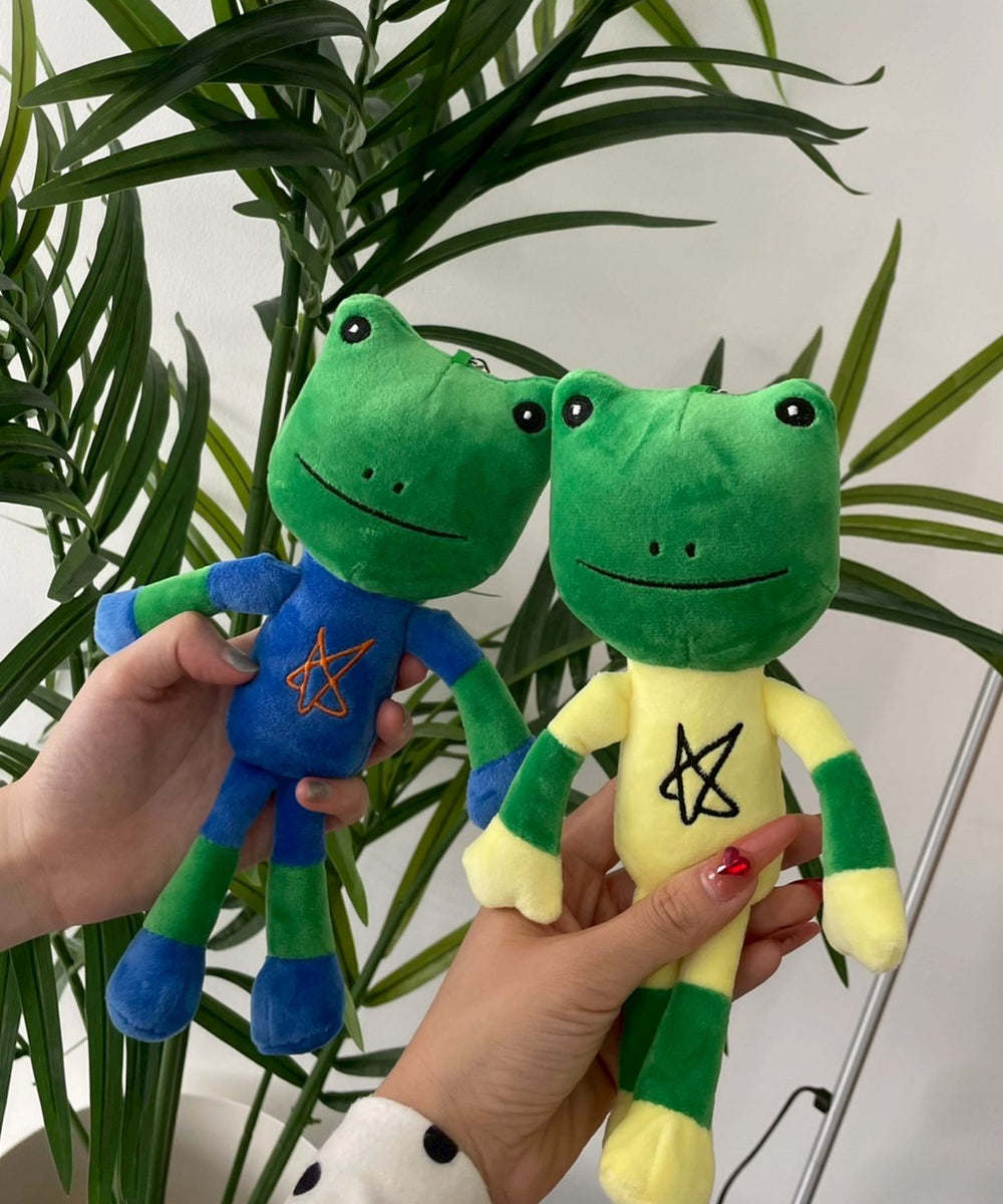 左：ブルー　右：イエロー