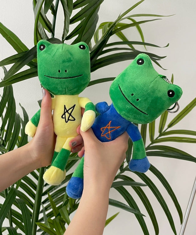 左：イエロー　右：ブルー