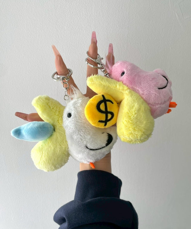 左：ホワイト　右：ピンク