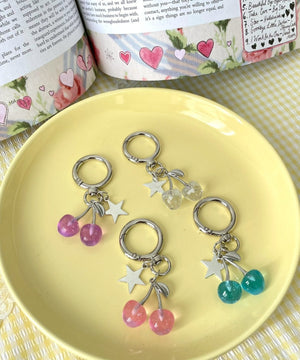 カラークリアチェリーキーホルダー