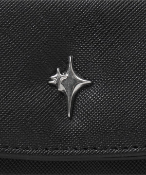 キラキラパーツフラップウォレット