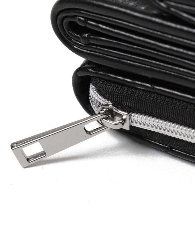 メタルロゴキルティングウォレット