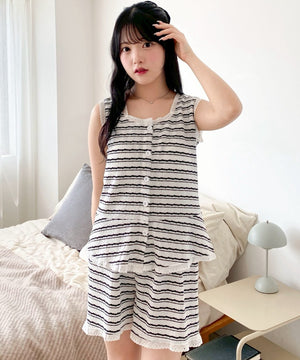 柄２　モデル：155cm F着用