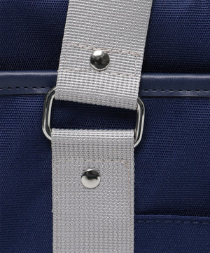 スクールバッグ