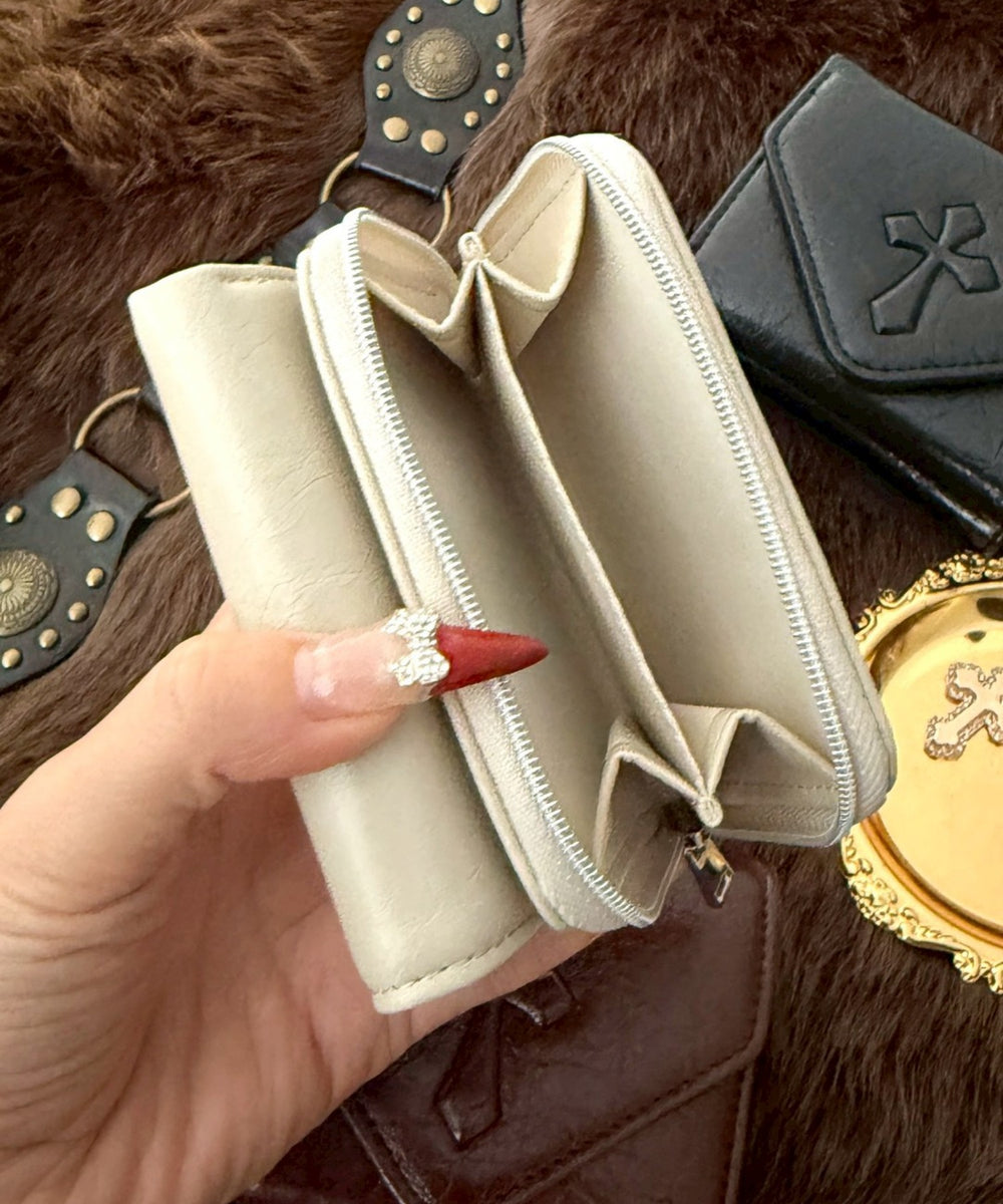 ホワイトアイボリー