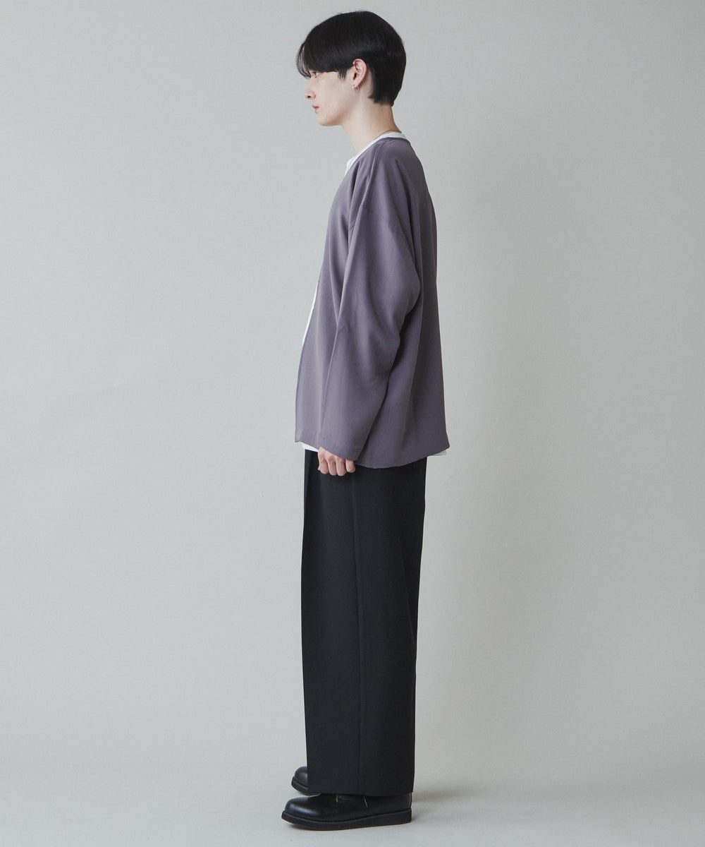 パープル モデル：180cm L着用