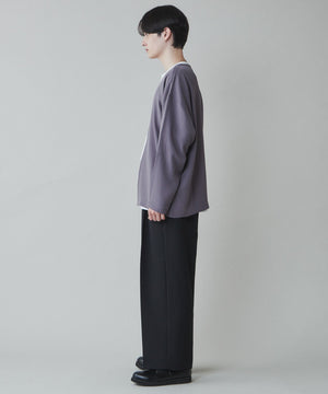 パープル モデル：180cm L着用