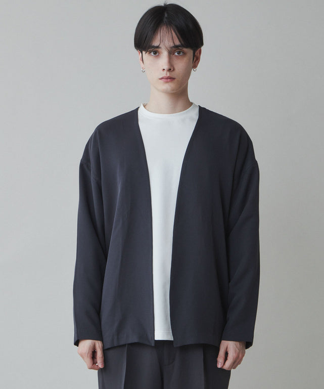 Dグレー モデル：180cm L着用