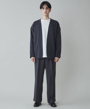 Dグレー モデル：180cm L着用