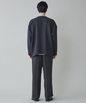 Dグレー モデル：180cm L着用