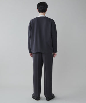 Dグレー モデル：180cm L着用