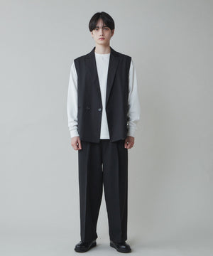 ブラック モデル：180cm F着用