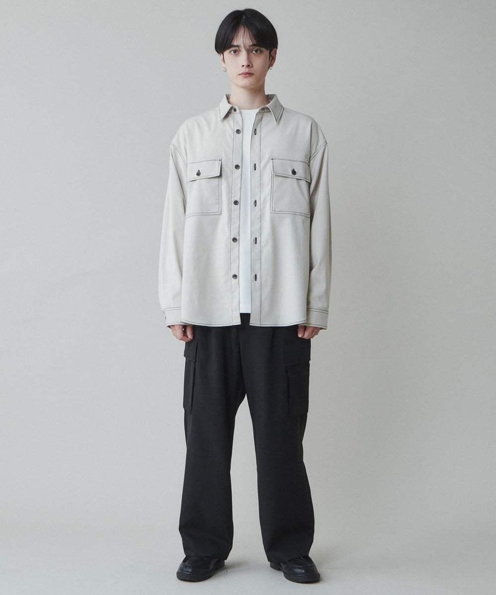 ホワイトアイボリー モデル：180cm L着用