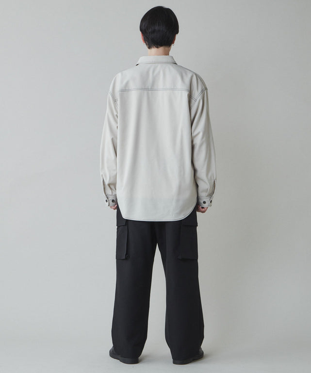 ホワイトアイボリー モデル：180cm L着用