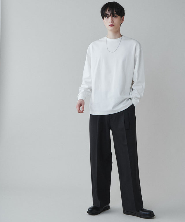 ブラック モデル：180cm L着用