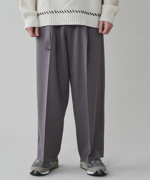 Dグレー モデル：180cm L着用