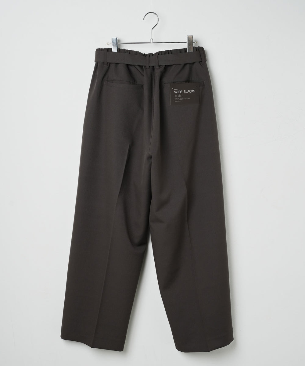 トロミベルト付きワイドスラックス