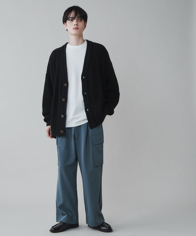 ブルーその他 モデル：180cm L着用