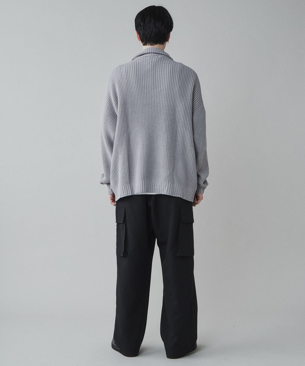 ブラック モデル：180cm L着用