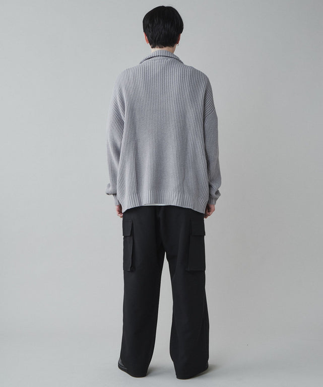 ブラック モデル：180cm L着用