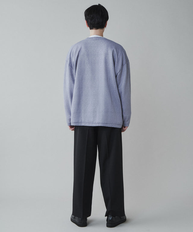 Lグレー モデル：180cm L着用