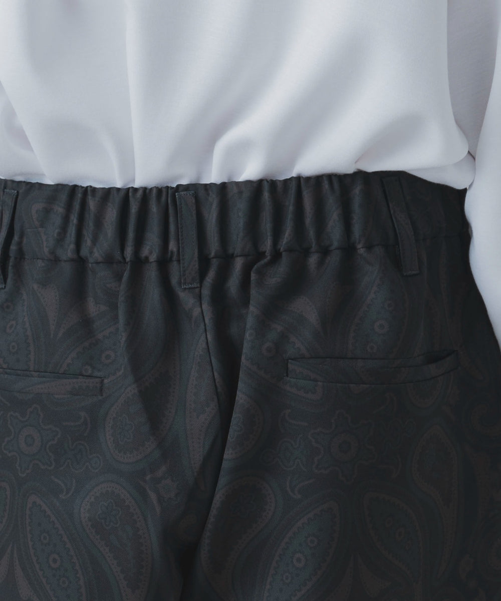 トロミ　総柄ワイドストレートスラックス