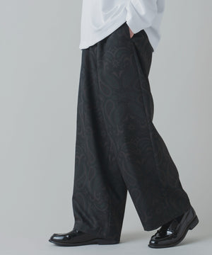 柄2 モデル：180cm L着用