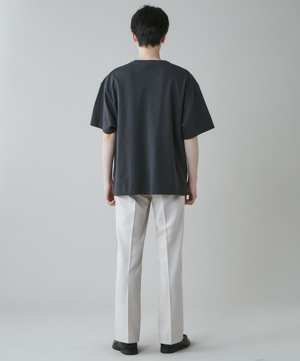 Dグレー モデル：180cm L着用