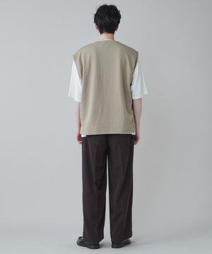 ベージュその他 モデル：180cm L着用