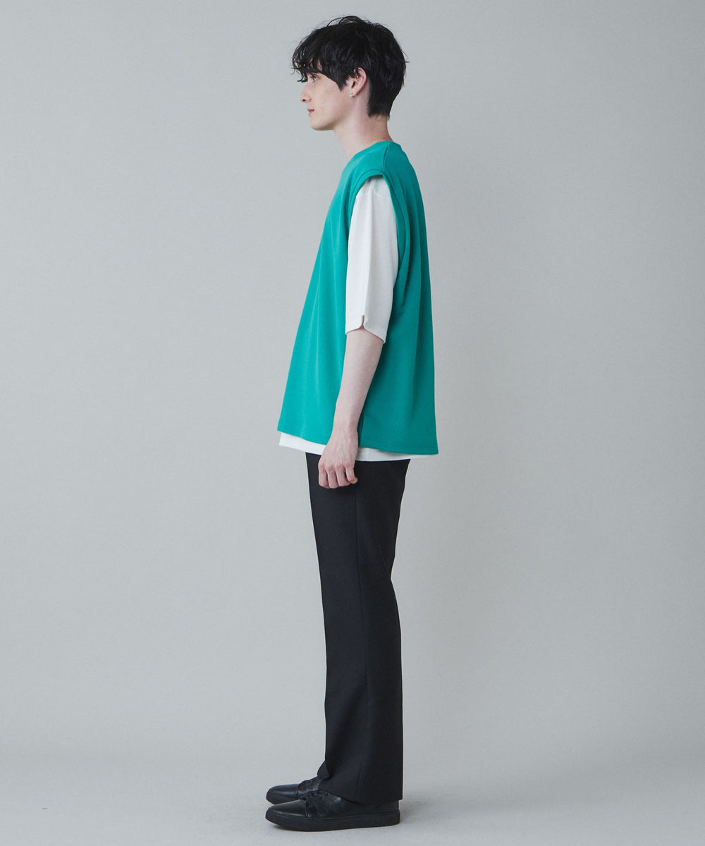 グリーン モデル：180cm L着用