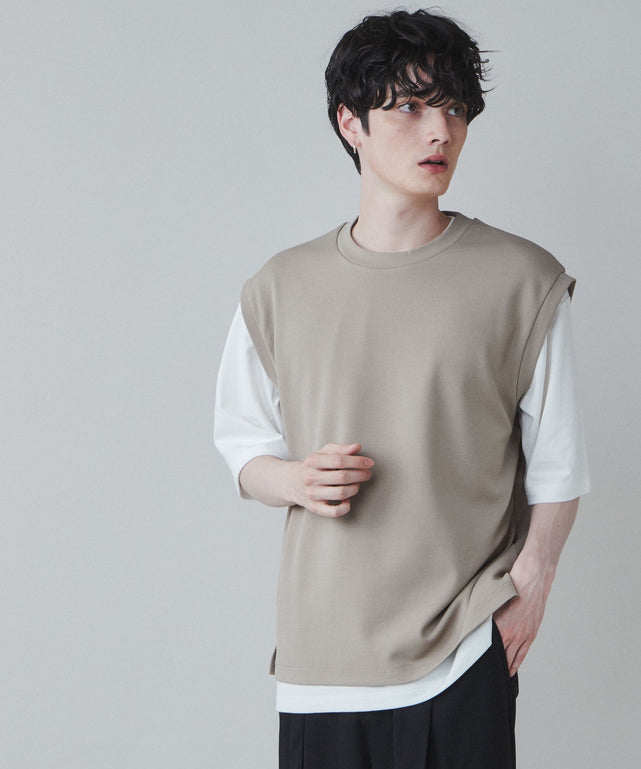 ベージュ モデル：180cm L着用