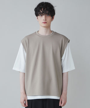 ベージュ モデル：180cm L着用