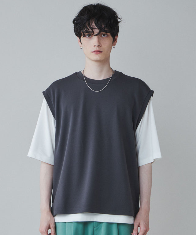 Dグレー モデル：180cm L着用