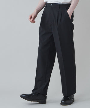 ブラック モデル：180cm L着用