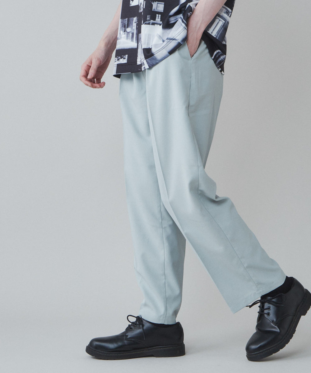 Lグレー モデル：180cm L着用