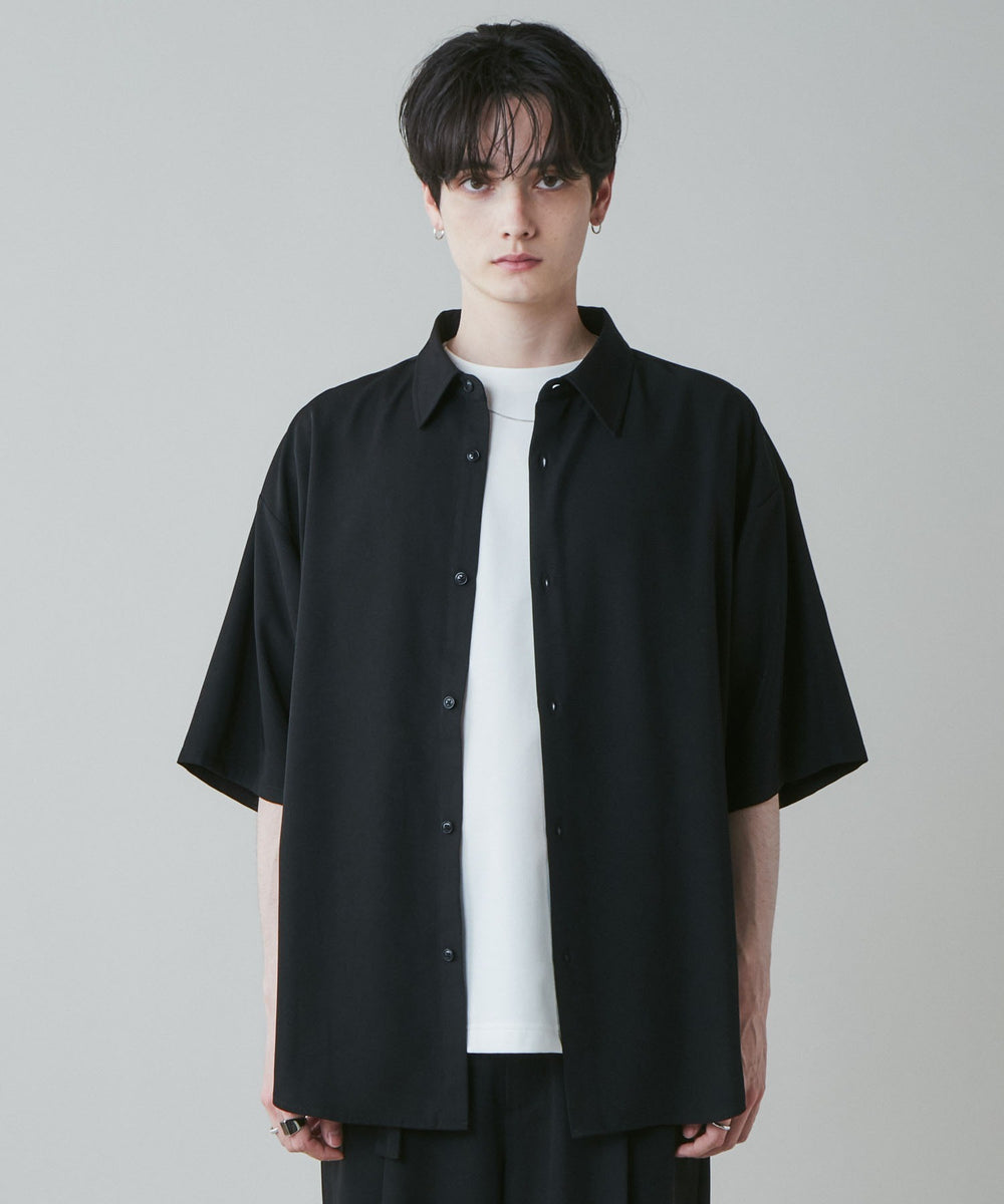 ブラック モデル：180cm L着用