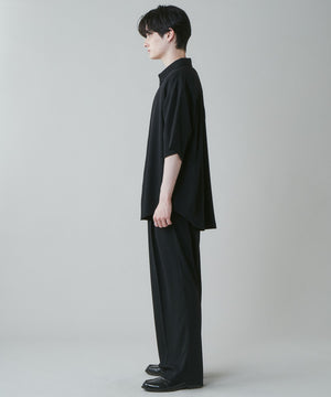 ブラック モデル：180cm L着用