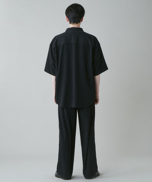 ブラック モデル：180cm L着用