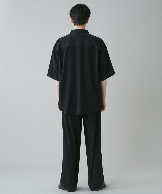 ブラック モデル：180cm L着用