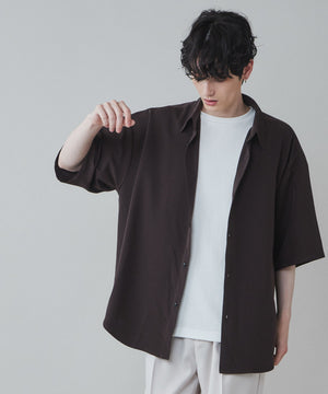 Dブラウン モデル：180cm L着用