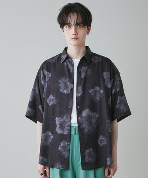 柄3 モデル：180cm L着用