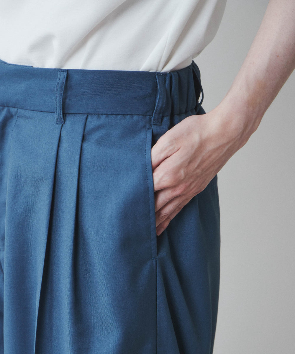 ブルー モデル:180cm L着用