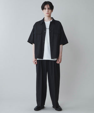 ブラック モデル:180cm L着用