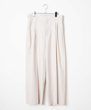 ホワイトアイボリー